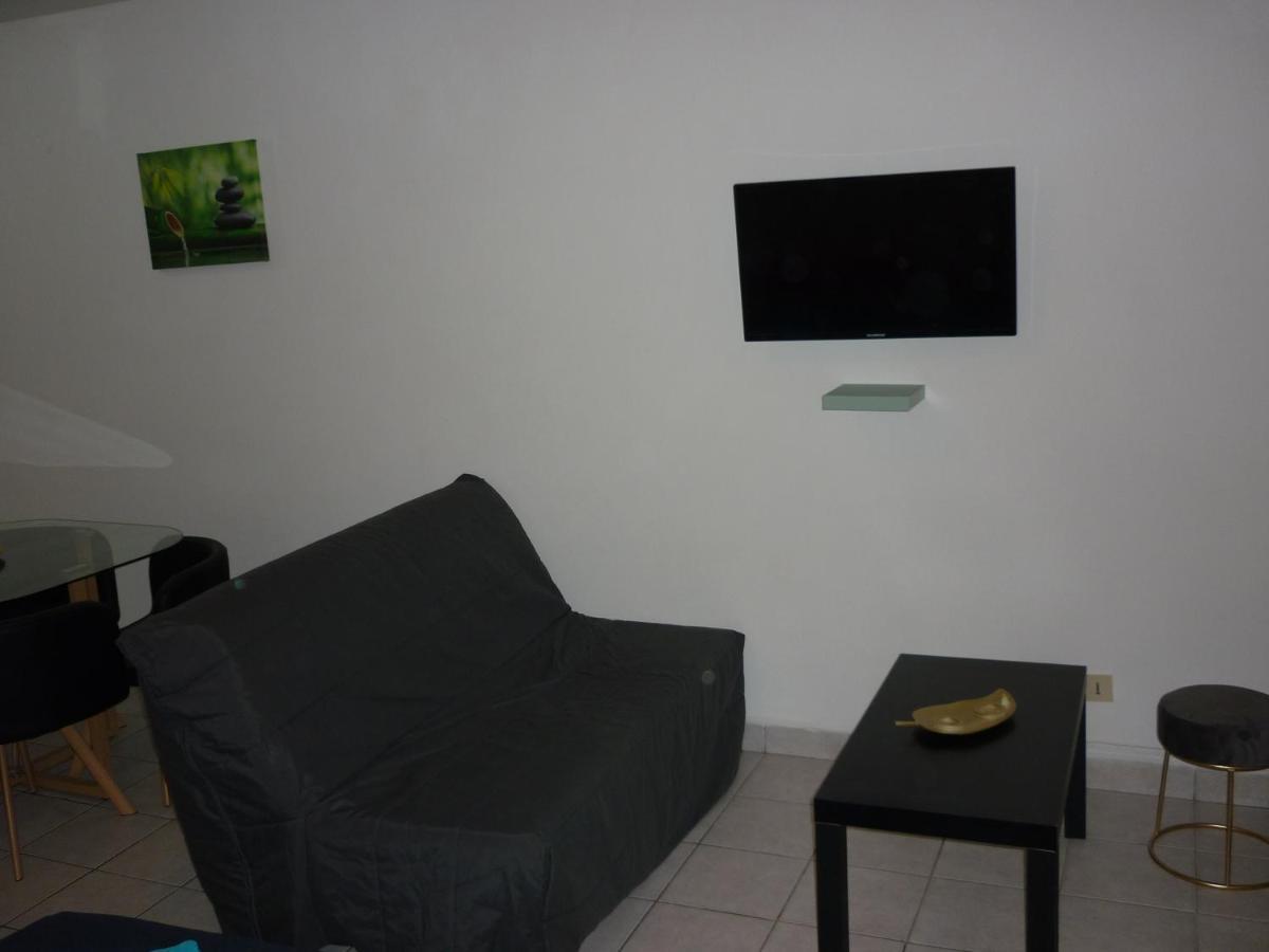 Entre Mer Et Montagne, Appartement Climatise, Vue Mer, Wifi Sainte-Marie Luaran gambar